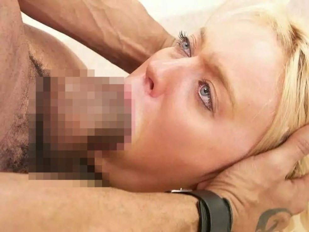 Глубокая глотка огромный член