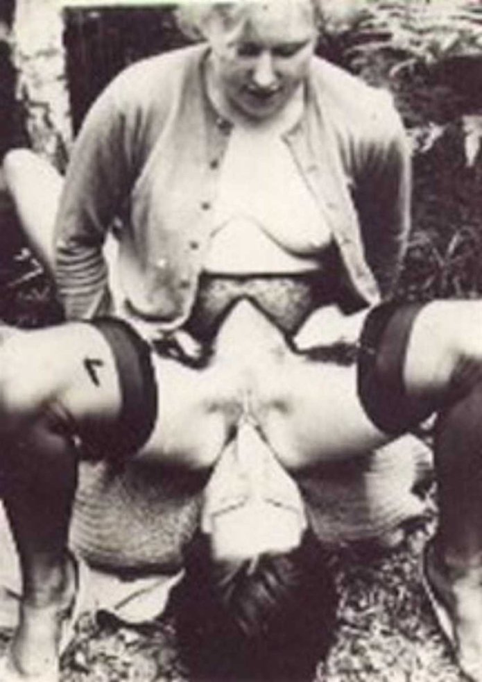 Акихо Ёшизава (Akiho Yoshizawa)порно с трансвеститом