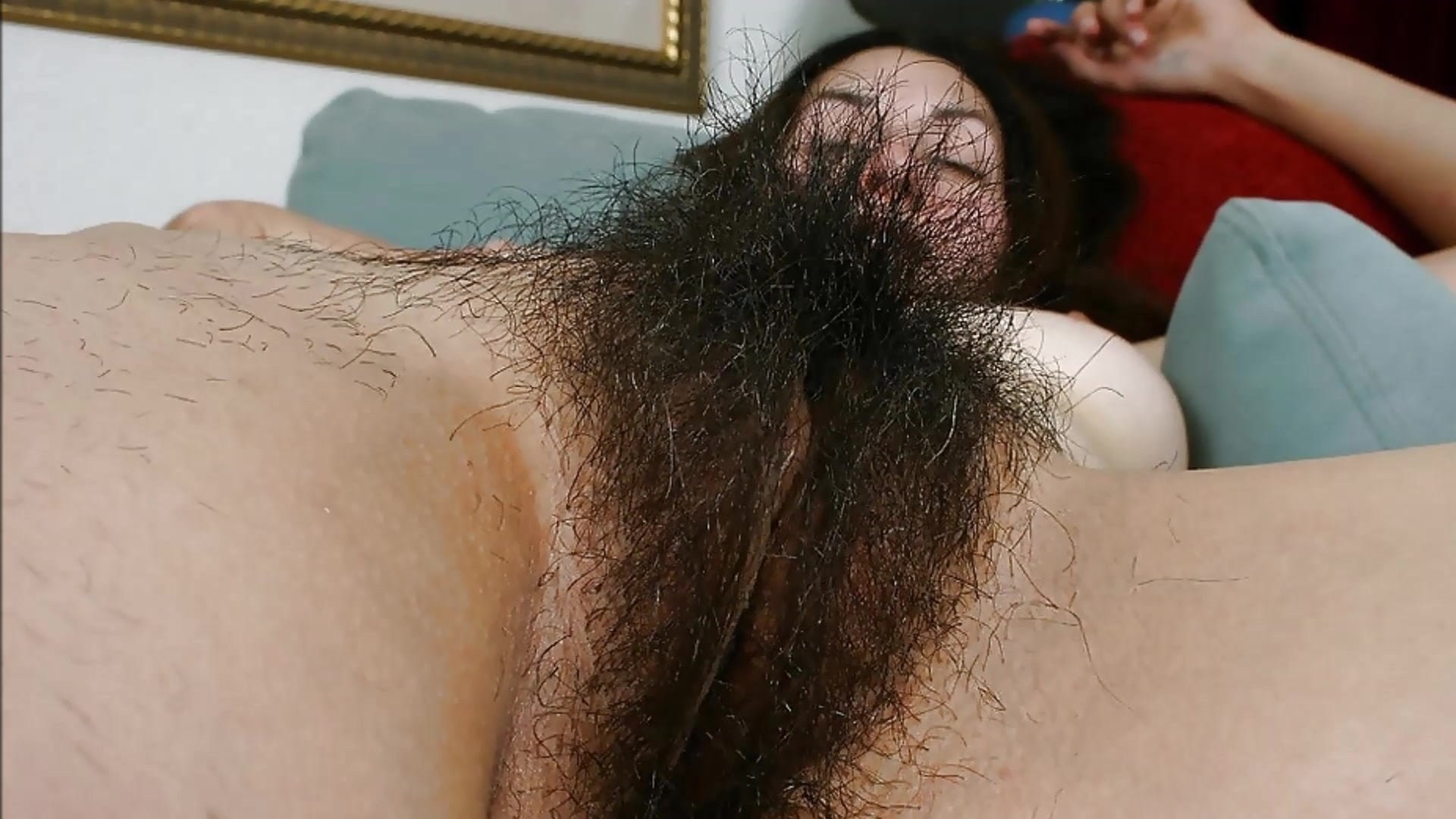 самый волосатый женский лобок фото 3