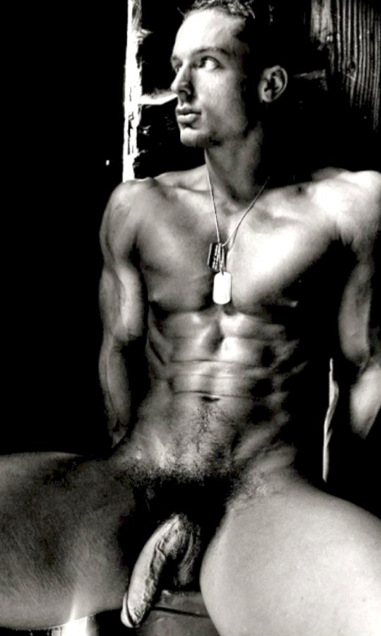 Самые красивые голые парни
