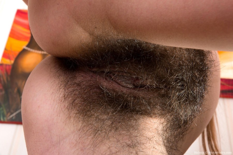 Густые заросли между ног