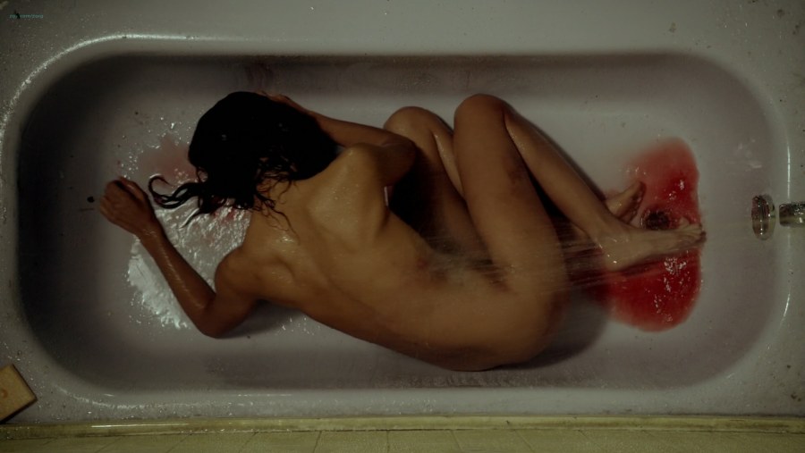 Тэнди Ньютон постельные сцены