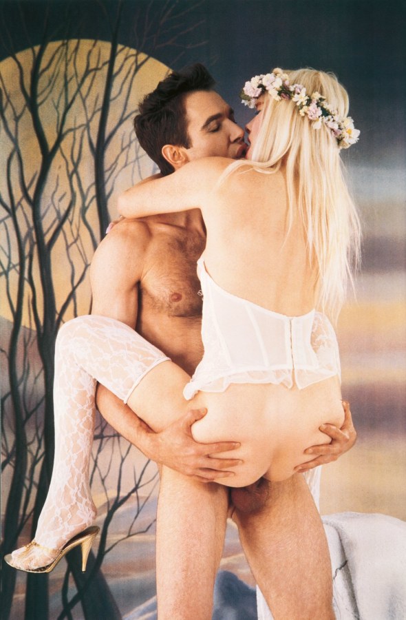 Порнозвезда Илона Сталлер