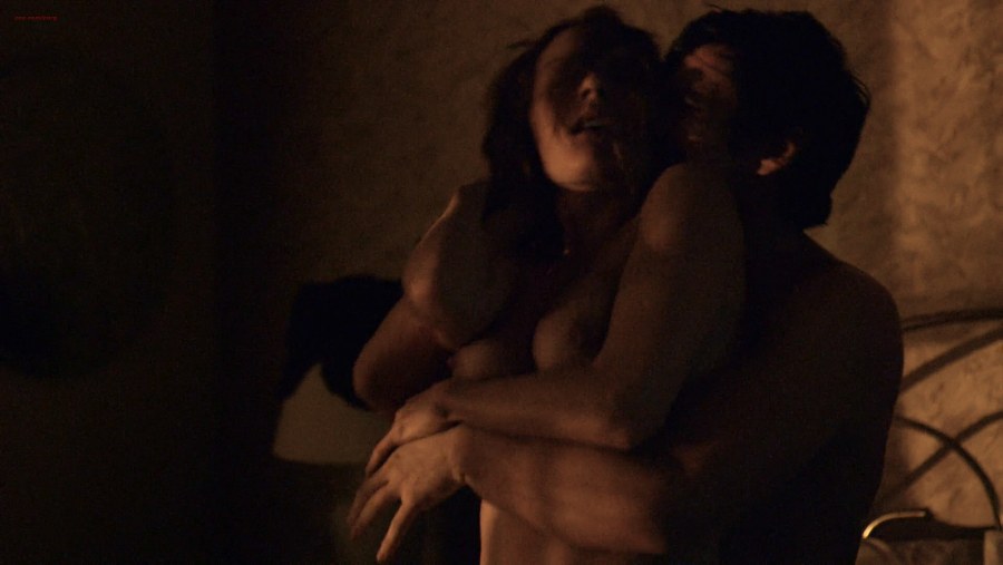 Кармен Эджого фото голая