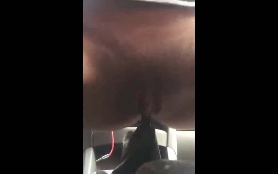 Необычная мастурбация девушек