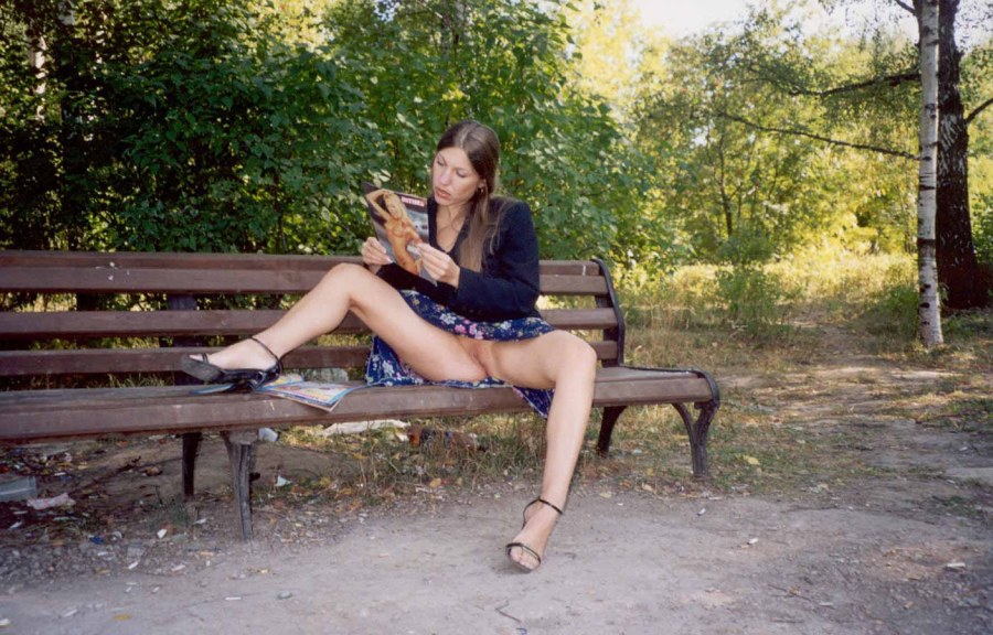 Девушку выебали в парке