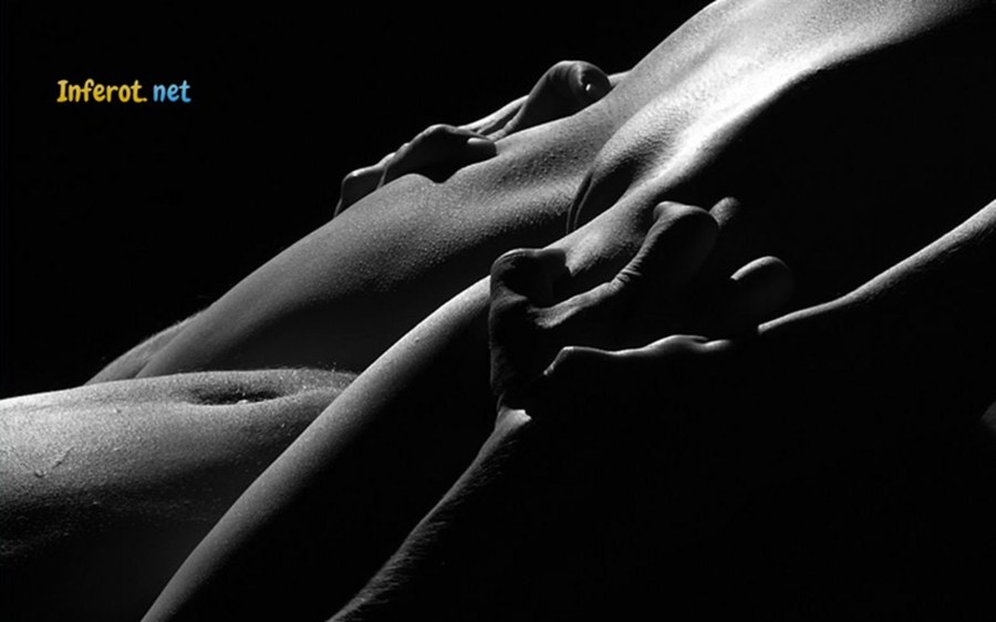 Эротические черно белые