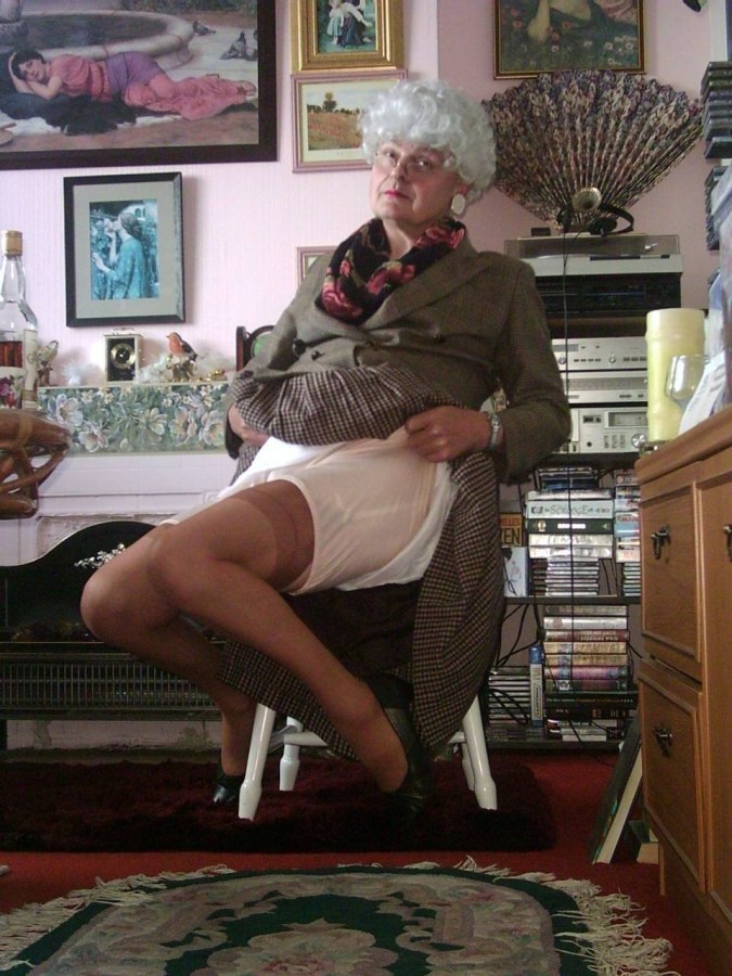 Китайские старухи без трусов