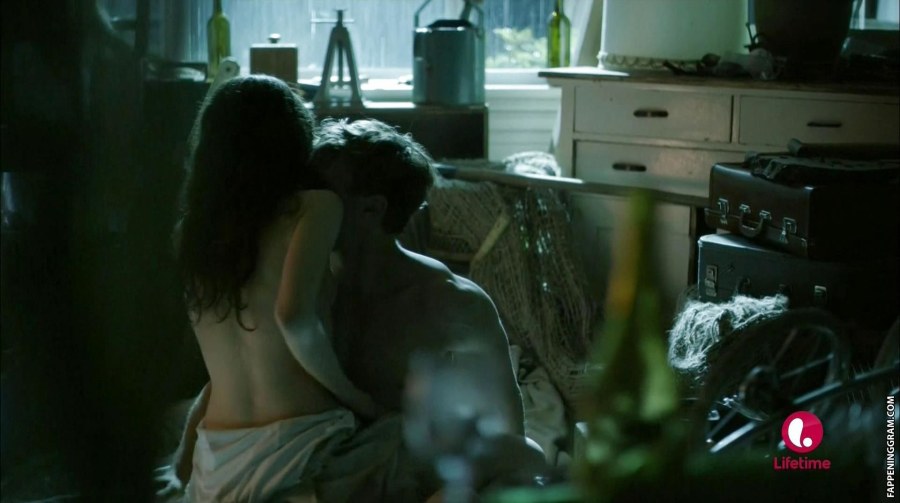 Индия Джой Айсли фото ню