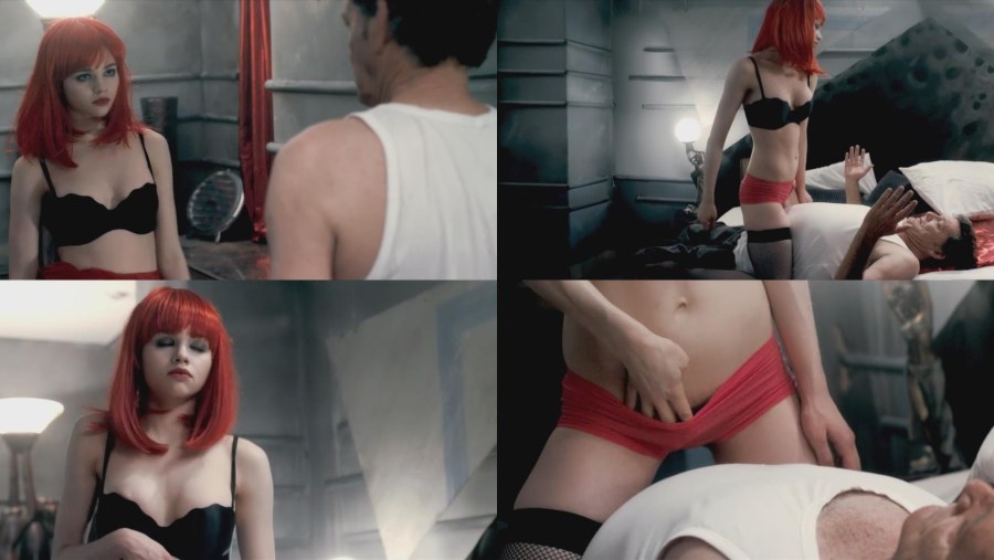 Элоди Юнг в эротических фильмах