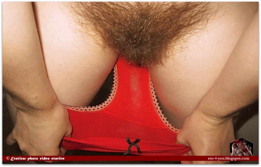 Грязные женские трусики