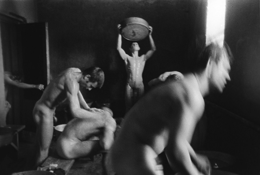 Женщины и голые мужчины в СССР