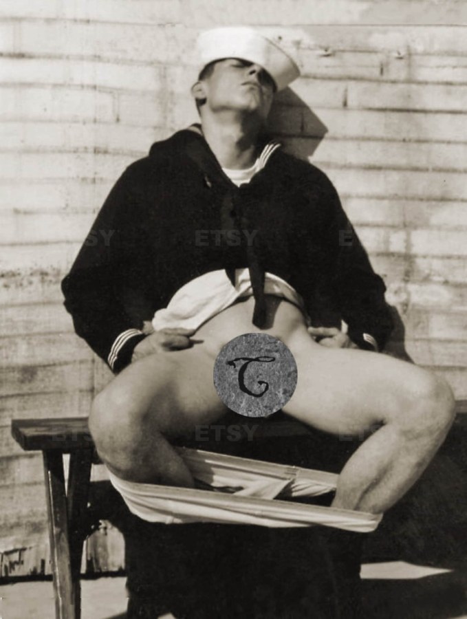 Голые российские солдаты