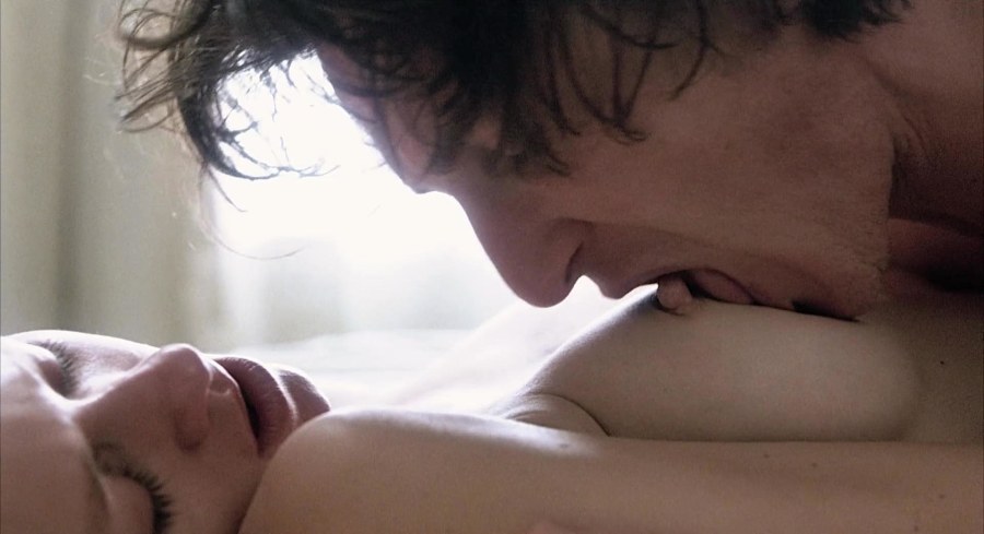 Наоми Уоттс голая в фильме