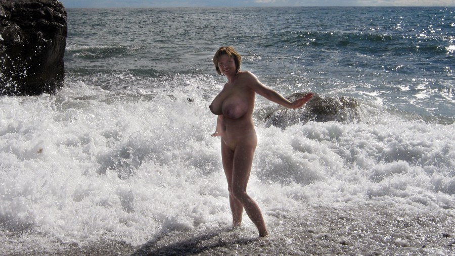 Голая Елена Брославская