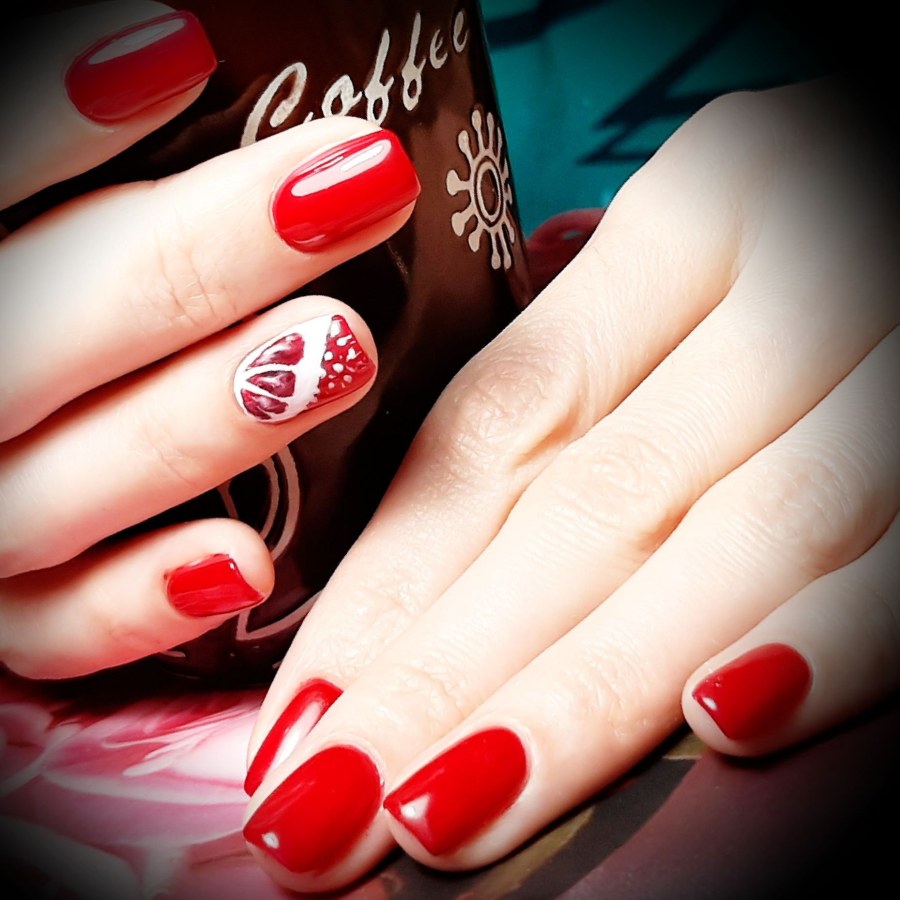 Ногти на день рождения дизайн красные
