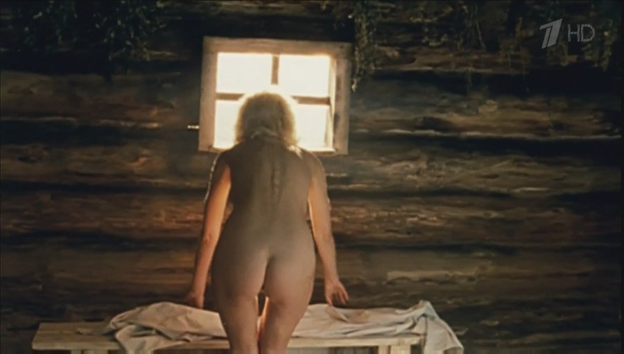 Кристина Асмус обнажилась