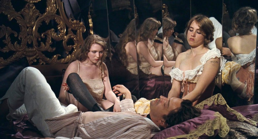 Фильм дом терпимости эротические сцены