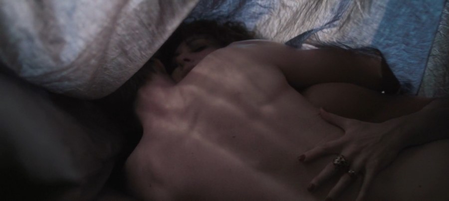 Эсме Бьянко игра престолов naked