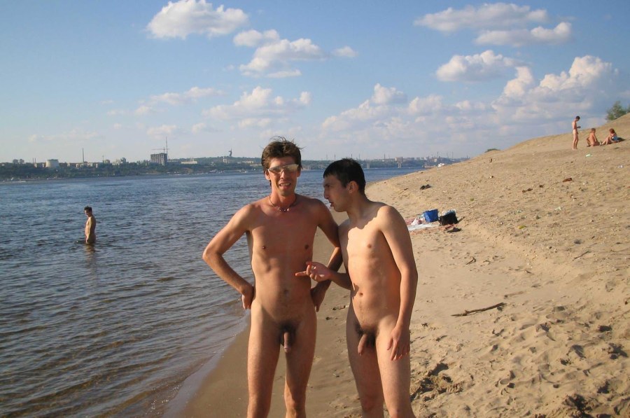 Павел Новотный голышом