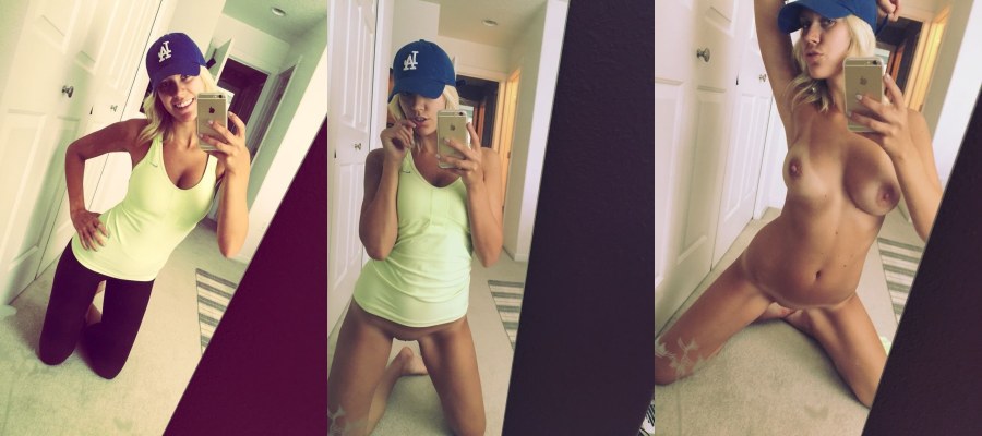 Девушки без трусов сельфи