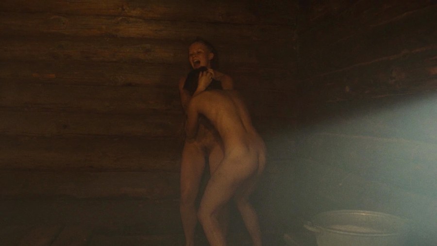 Арина Шевцова кислота