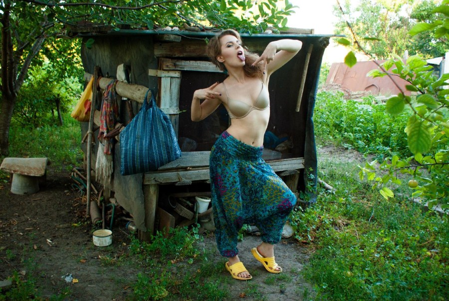 Деревенское гламурное ню