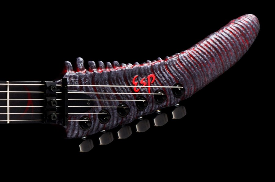 Необычные гитары