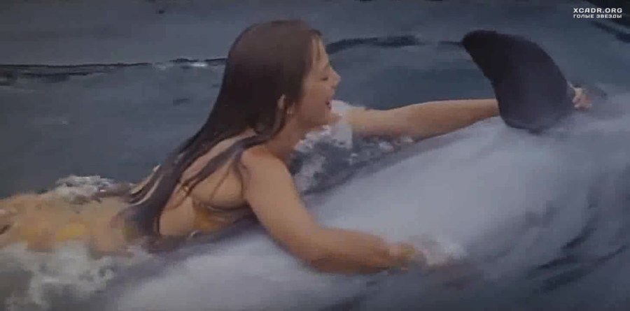 Галина Беляева актриса в купальнике