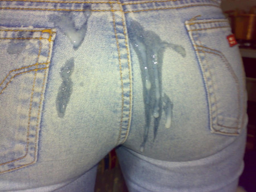 Кончил на джинсы частное