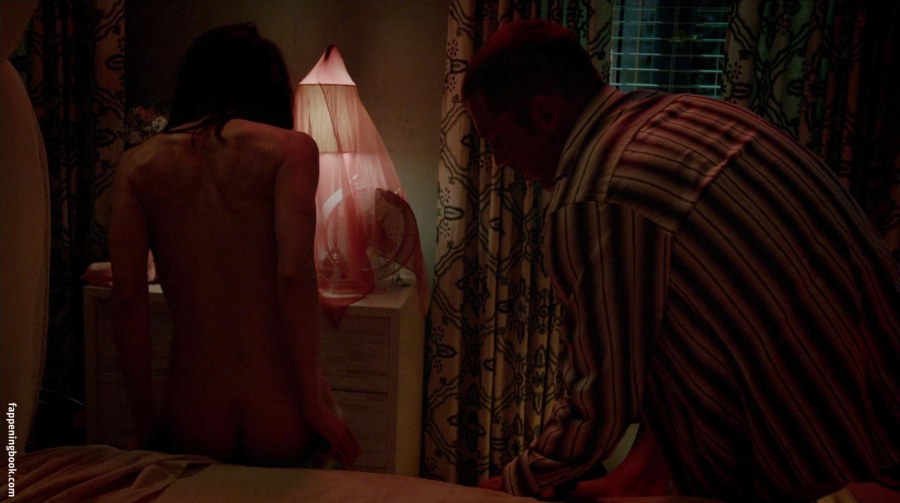 Эйми Гарсиа голая грудь