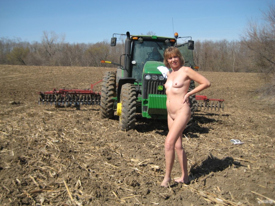 Катерина ховоркова в поле