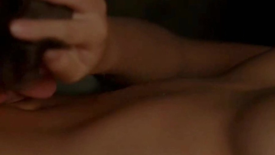 Джессика Альба голые ноги