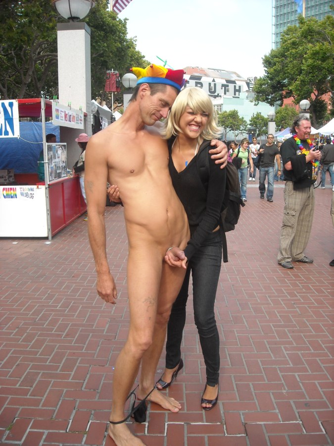 Эксгибиционизм у мужчин