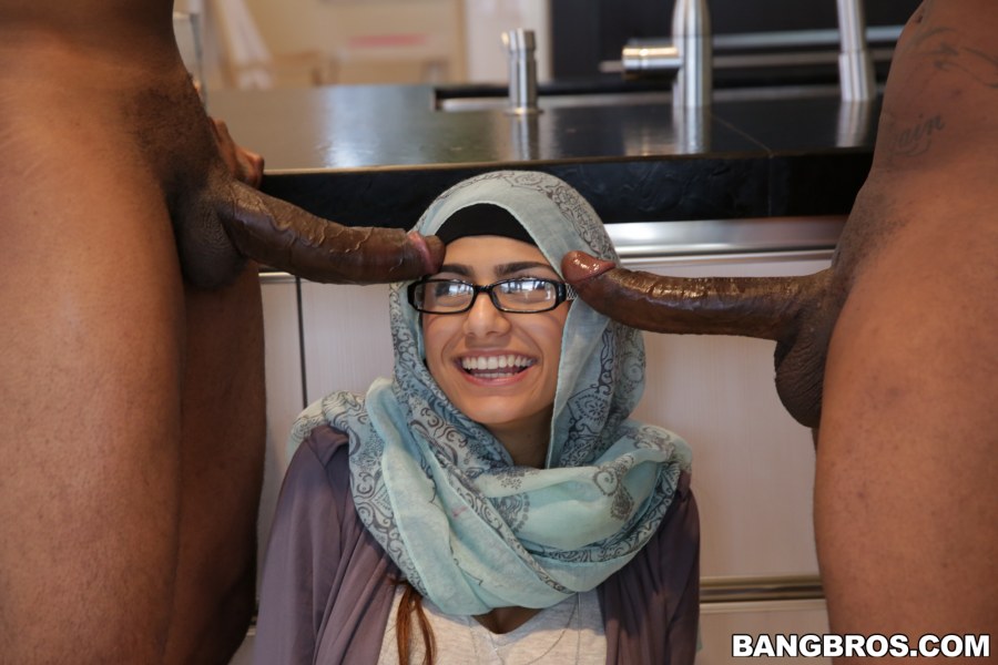 Голые беременные арабки