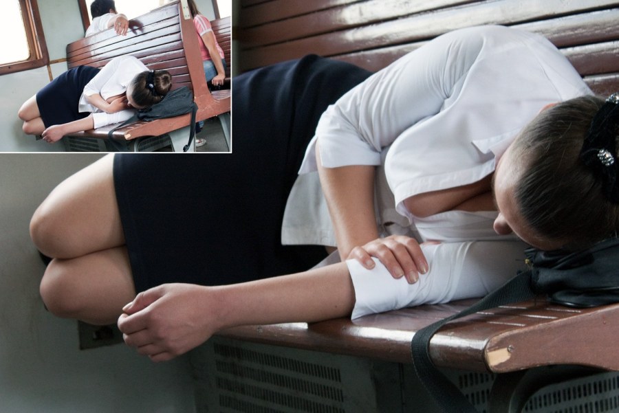 Выебал попутчицу в поезде