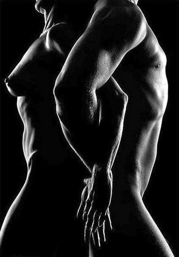 Эротические черно белые