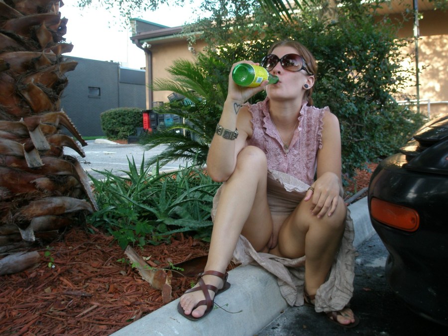 Зрелые пьяные голые бабы