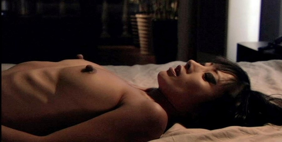 Бай Лин топлесс