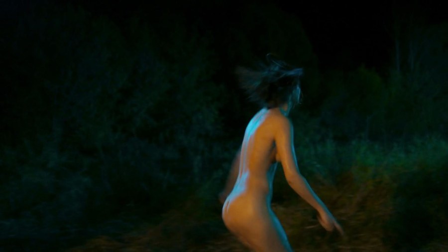 Любовь Аксенова без трусов фото