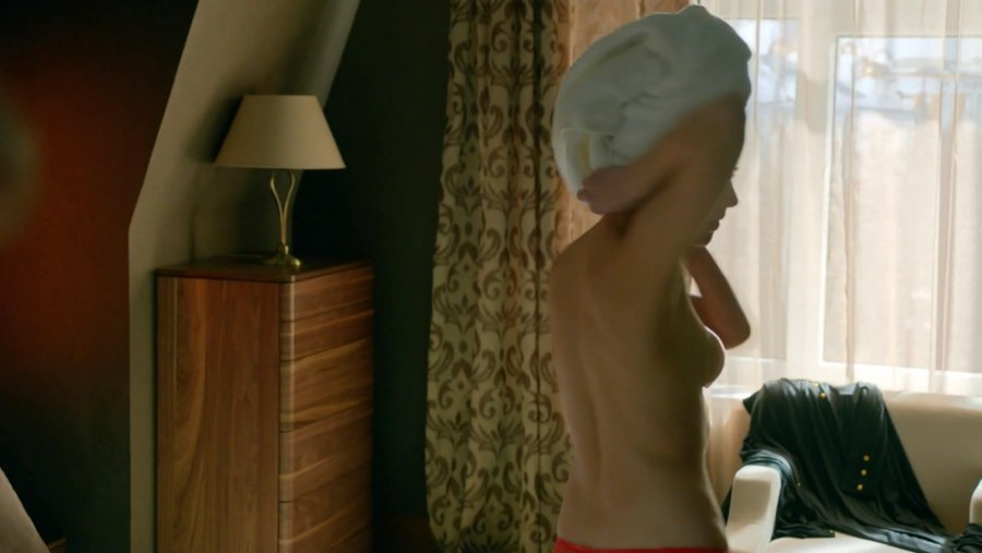 Алексис Бледел двойное проникновение