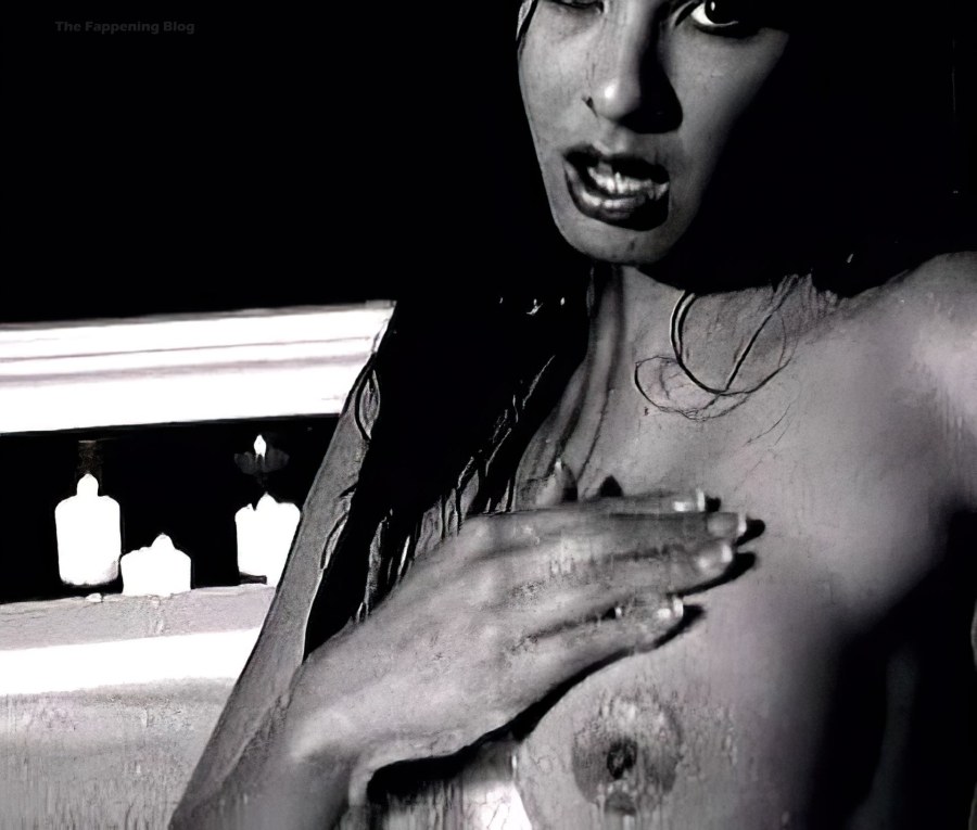 Мортал комбат 11 Китана хентай