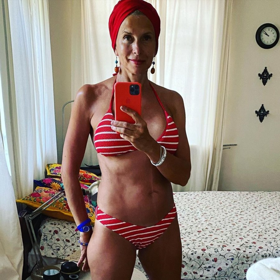 Алена Свиридова на пляже