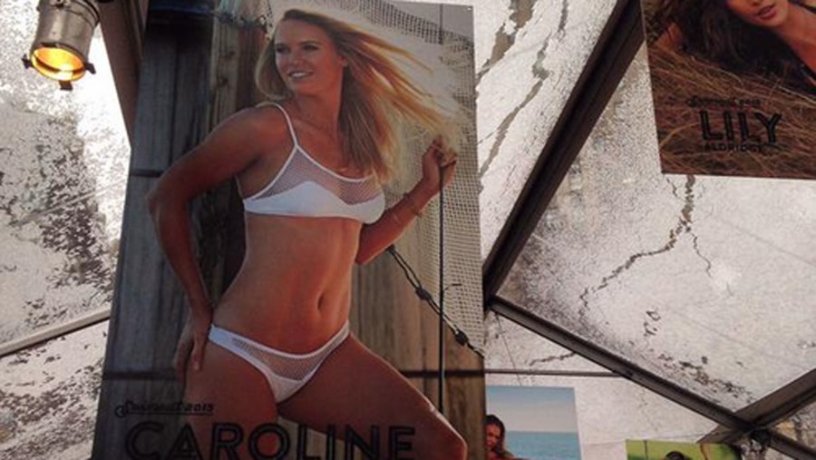 Каролина Возняцки бикини