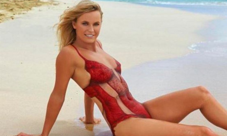 Каролин Возняцки Sports illustrated