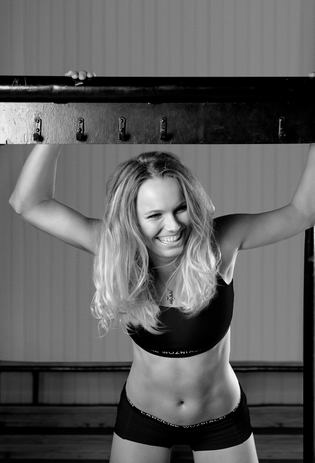 Каролин Виньо ножки