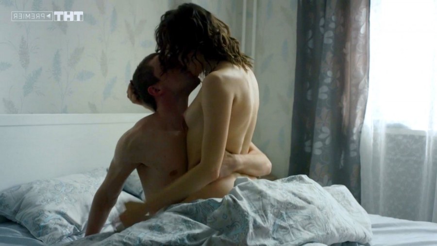 Юлия Хлынина голая в фильме Дуэлянт