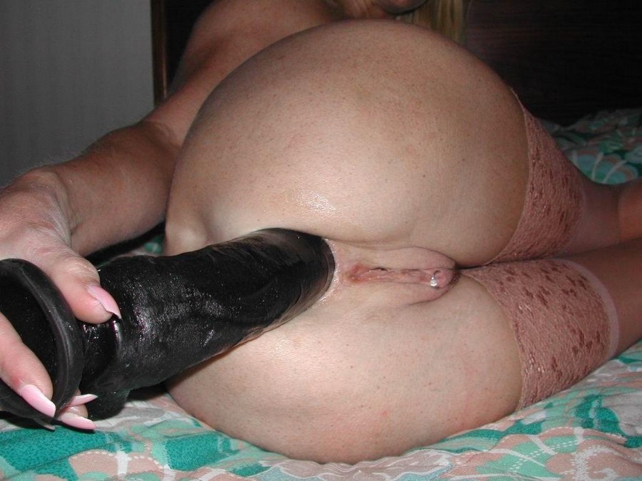 Огромные предметы в заднице