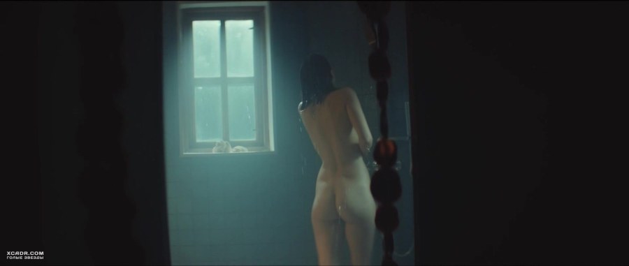 Аксёнова любовь голая2020