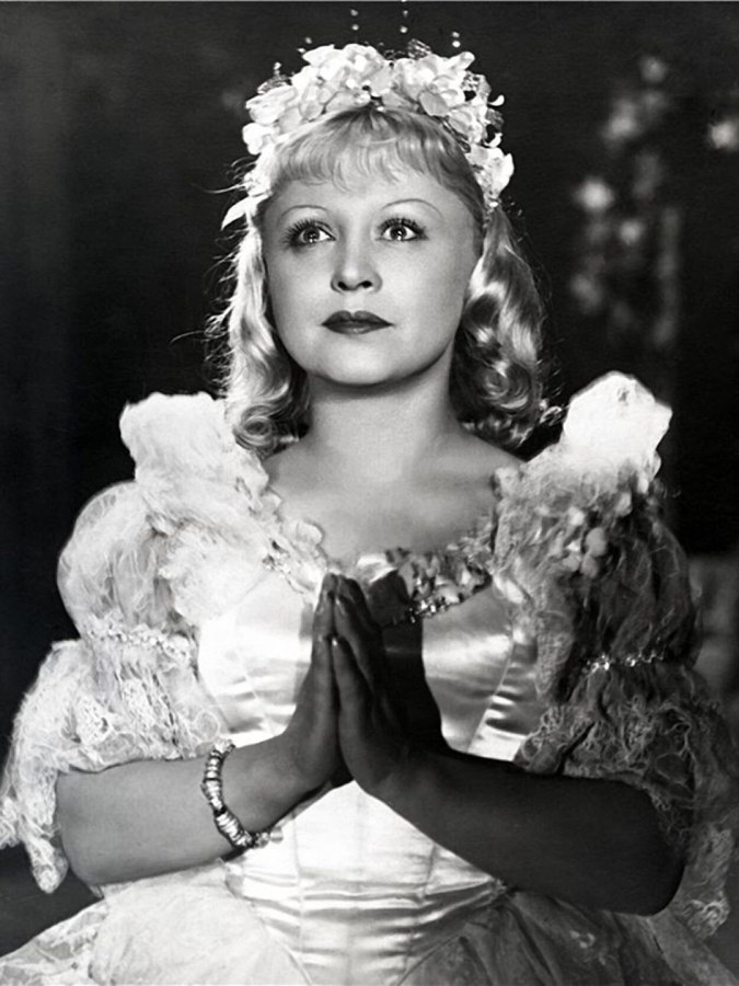 Размер ноги Янины Жеймо